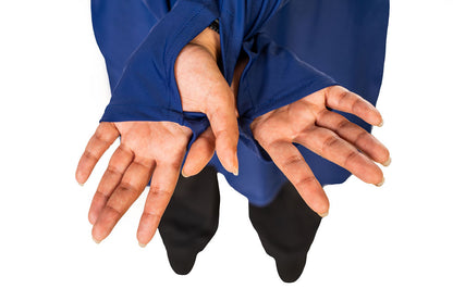 Modest Activewear Product Features Thumb Hole